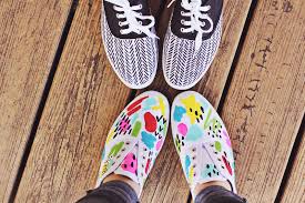 These shoes are the perfect example! 24 Innovative Shoe Painting Diy Ideas Guide Patterns