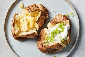 https://cooking.nytimes.com/recipes/1024433-air-fryer-baked-potatoes gambar png