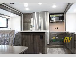 rvs with kitchen islands review 2