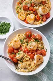 pan seared scallops with pasta 30