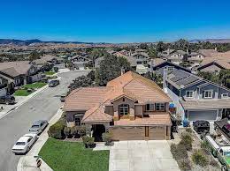 2290 pinnacle ct hollister ca 95023