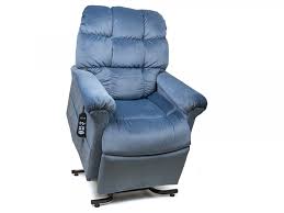 We find the perfect fitting lift chair for your comfort. Power Lift Chair Recliner Cloud Pr510 Maxicomfort Golden Technologies