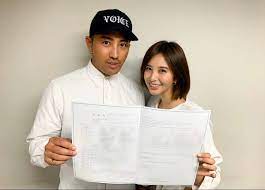 画像・写真 | 柳いろは、29歳の誕生日に歌手・板床悠太郎と結婚「互いに尊敬し合えるところに惹かれ合い」 1枚目 | ORICON NEWS