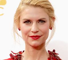 claire danes layered blush look
