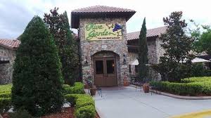 The restaurant serves lunch and dinner daily and offers catering services. Olive Garden Orlando 8984 International Dr Menu Prices Restaurant Reviews Tripadvisor