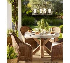 Outdoor Table Decor