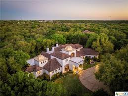 texas hill country luxury properties