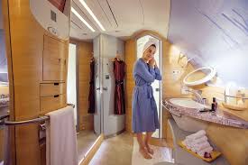 review emirates airbus a380 first