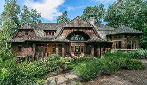 building a luxury home near asheville nc