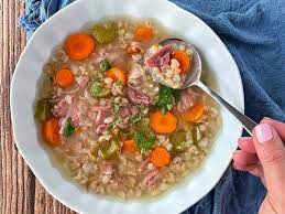 slow cooker bacon hock and barley soup
