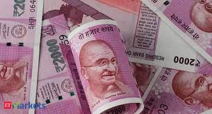 Watch Rupee Hits 18 Month Low Slides 38 Paise To 68 42 Against Us Dollar