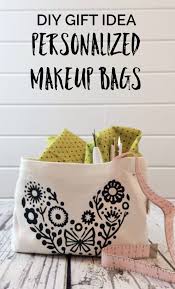 personalized makeup bags with cricut