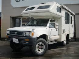 small toyota 4wd cl c rvs in an