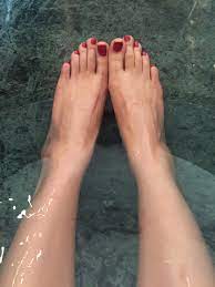your guide to beautiful feet v beauty