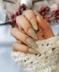 20 luxury gold nail designs to add