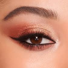 5 cara mudah pemakaian eyeshadow