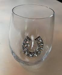 the queen s jewels stemless horseshoe