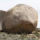 boulder image / تصویر