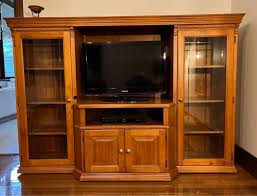 Console Unit With Display Cabinets