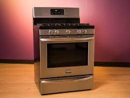 Discover the best home appliances at frigidaire.com. Frigidaire Fggf3058rf Review Do Extra Features Make This Frigidaire Oven A Worthwhile Buy Page 2 Cnet