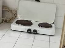What is hot plate and its uses?