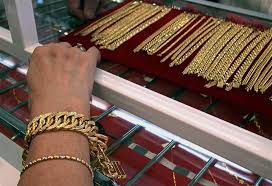 We buy gold jewelleries & gold bars at high price. Brace For Gold Rush The Star