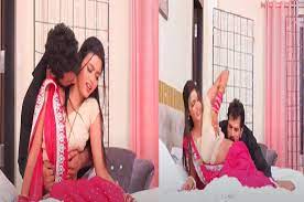 Bhojpuri Hot Song: खेसारी लाल यादव ने शिल्पा राघवानी संग रोमांस कर इंटरनेट  पर बढ़ाई गर्मी, वायरल है ये सॉन्ग-Bhojpuri Hot Song: Khesari Lal Yadav  romancing Shilpa Raghavani ...