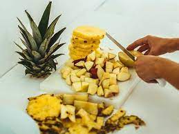 pineapple allergy symptoms management