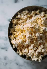 carbs in popcorn