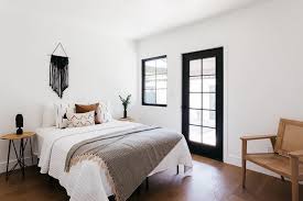 48 Minimalist Bedroom Ideas That Are