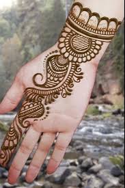 simple mehndi designs for front hand