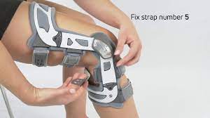 Donjoy knee brace left knee medium hinged oa adjuster nano defiance force point. How To Apply The Donjoy Oa Nano Knee Brace Youtube