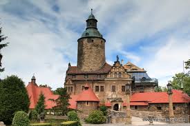 The medieval castle contains many secrets carefully hidden by subsequent. Zamek Czocha The Polish Harry Potter Castle My Traveling Joys