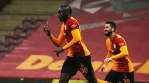 Galatasaray'ın bu zamana kadar en iyi kadrosu. Galatasaray In Trabzonspor Kadrosu Belli Oldu Mackolik Com