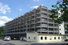 Please take into account that the parking garage has a height limit of 2 m and a maximum length limit of 5 m. Indoor Parking With Shuttle Service Tourcare