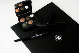 chanel eyes collection 2019 blurry