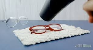 3 ways to get stains off eyeglasses
