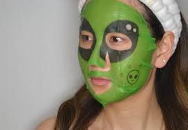 alien face mask cosmetic proof