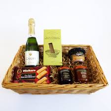 Hamilton baskets is the top online retailer of champagne gift baskets in hamilton. Champagne Nibbles Luxury Food And Drink Gift Tray Gift Ideas For Mum Valentines Mothers Day Birthday Wedding Business And Corporate Xmas Uk