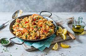 easy spanish paella recipe tesco real