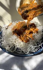 crispy vermicelli noodles with special