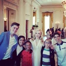 First, it was announced that disney channel's jessie was ending after four amazing seasons, which meant we'd never get to see our fave ross siblings but then we learned luke ross, aka cameron boyce, wouldn't be joining because he was filming a new disney show called the gamer's guide to. Photos Cameron Boyce With His Jessie Cast At The White House April 21 2014