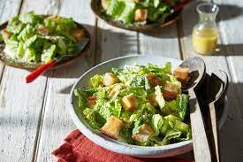 https://cooking.nytimes.com/recipes/1013104-classic-caesar-salad gambar png