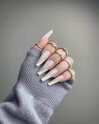 16 white and gold nails perfect for any