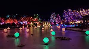 The combination of the beautiful scenery and the prompt and supportive staff made our special day flawless. Denver S Best Holiday Lights Denver Blog Find Your Urban