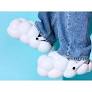 履くだけで雲の上を歩いているように見える靴「クモックツ」がMakuakeに登場！ ｜ ガジェット通信 GetNews