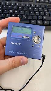 Hello, i'm thinking about upgrading my computer and i want to be able to copy my home videos in hd dvd (sony camcorder minidisc) to regular dvd disc. Minidisc Pictures Scrolller