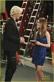 Since season 1 back in 2011, austin and ally has drawn artistic teenagers around the world, holding them spellbound by singing and dancing. Austin Ally Series Finale Recap Spoilers Ahead Austin Ally Duets Moving On Series Finale Stills 03 Photo Austin And Ally Austin Moon Austin Ross