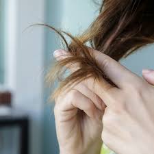 the most common causes of hair breakage