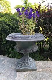 Outdoor Antique Pot Planter Pot